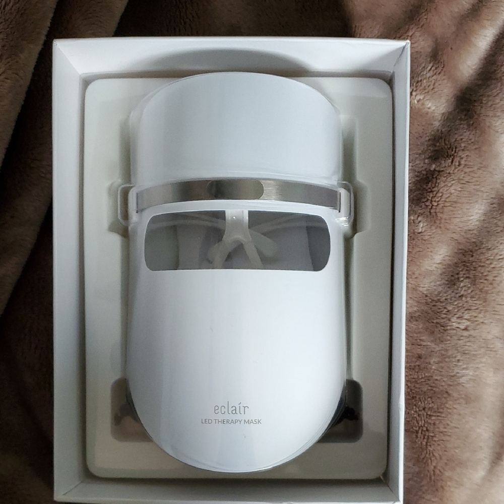 Éclair LED Therapy Mask